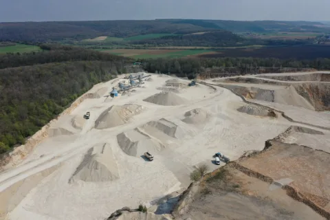Vue aérienne de la carrière de Vignory